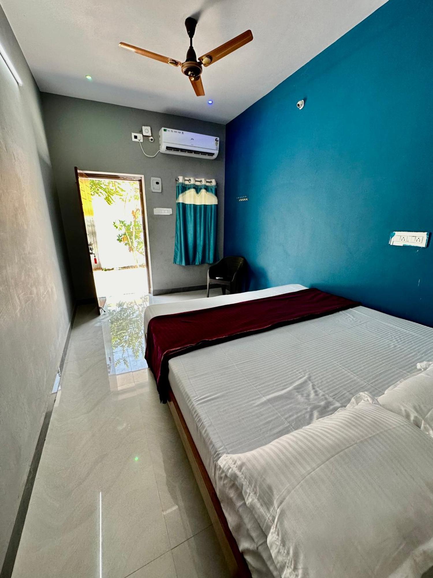 Arunachala Sashwin Guest House Tiruvannāmalai Exterior photo