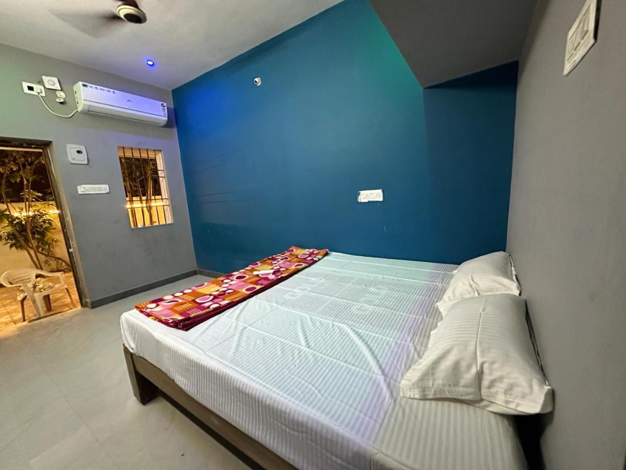 Arunachala Sashwin Guest House Tiruvannāmalai Room photo